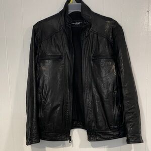 Black Leather Bomber Jacket Leather Moto Classic Sleek Modern Rivet Lined Large